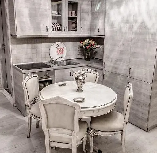 Bebeto Apartman *